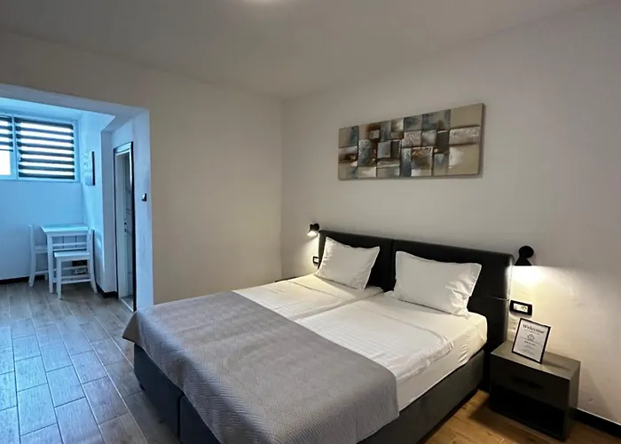Crolivia Apartmans In City Center